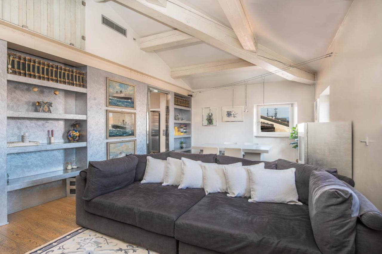 Stunning Top Floor Flat In The Heart Of Verona Exterior foto