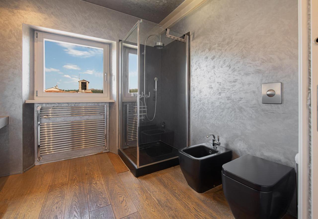 Stunning Top Floor Flat In The Heart Of Verona Exterior foto