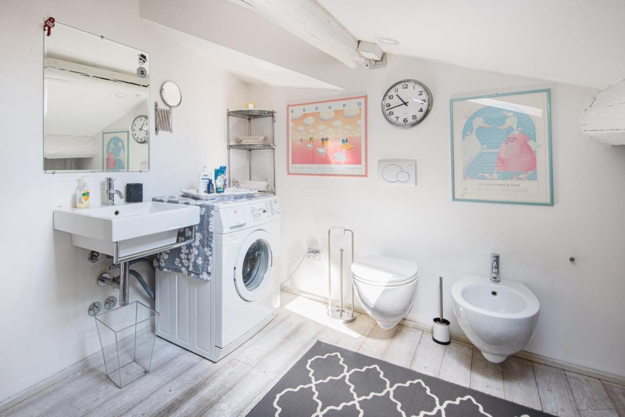 Stunning Top Floor Flat In The Heart Of Verona Exterior foto