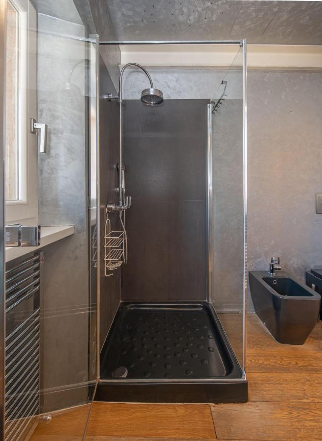 Stunning Top Floor Flat In The Heart Of Verona Exterior foto