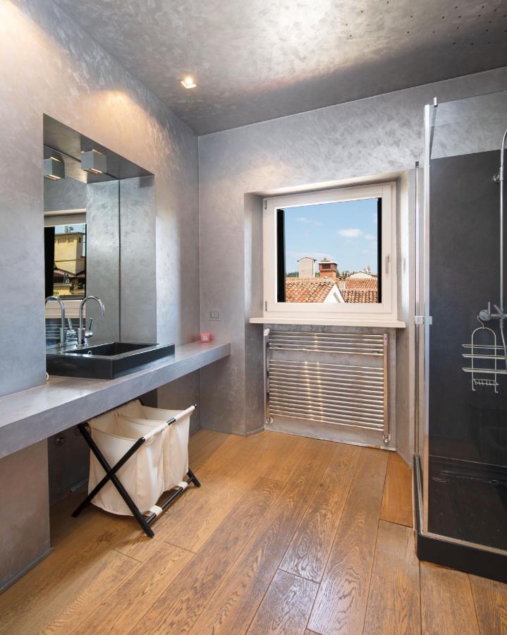 Stunning Top Floor Flat In The Heart Of Verona Exterior foto